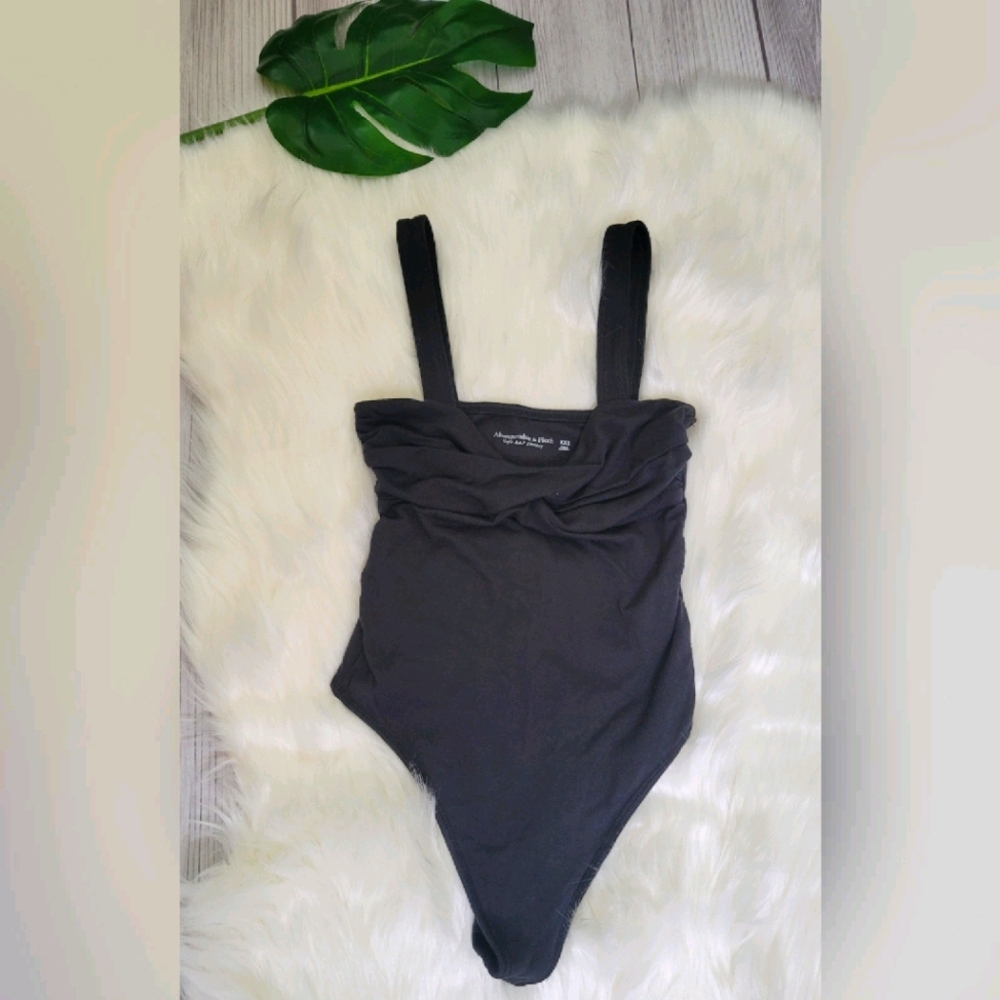 NWOT Abercrombie & Fitch Bodysuit